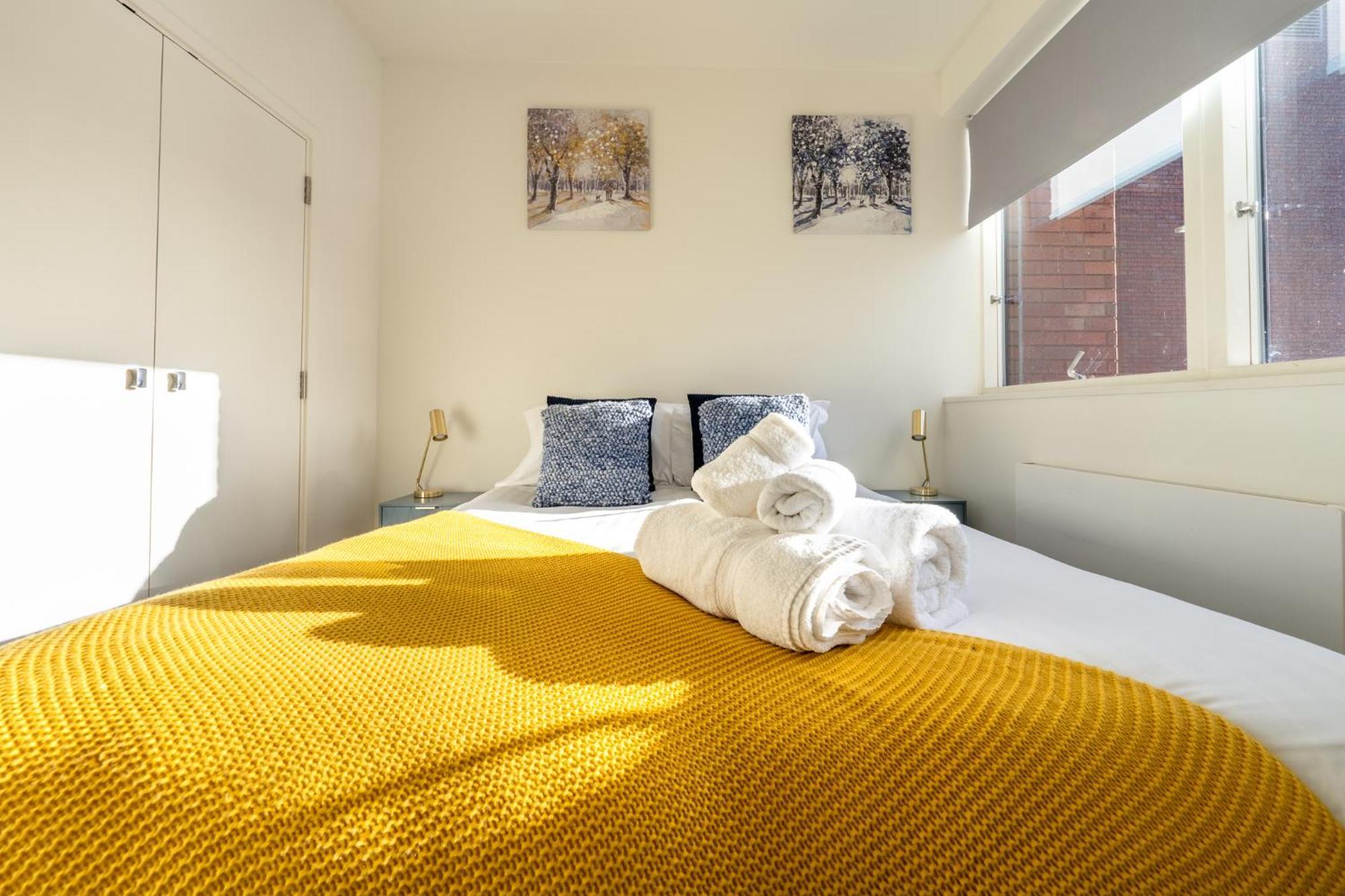 Luxury 1 Bedroom Serviced Apartment With Roof Terrace & Gym Stevenage Exteriér fotografie