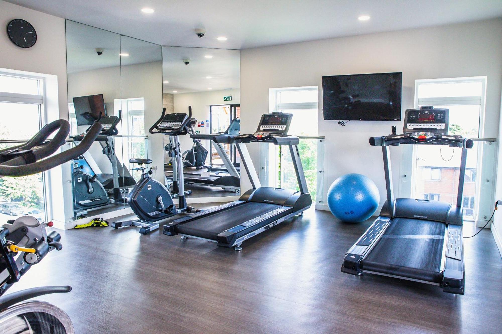Luxury 1 Bedroom Serviced Apartment With Roof Terrace & Gym Stevenage Exteriér fotografie