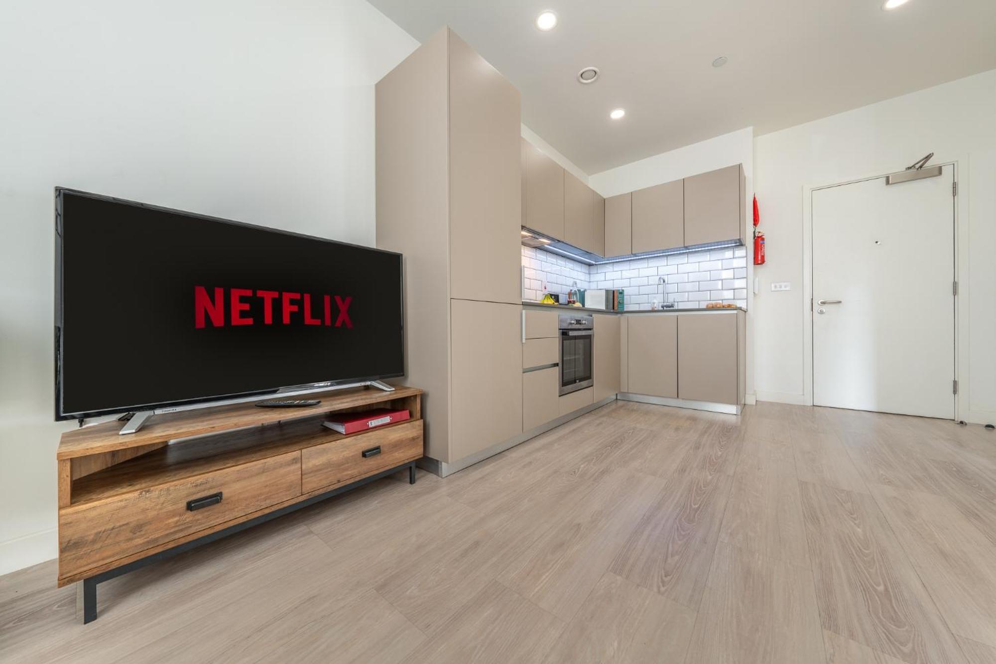 Luxury 1 Bedroom Serviced Apartment With Roof Terrace & Gym Stevenage Exteriér fotografie